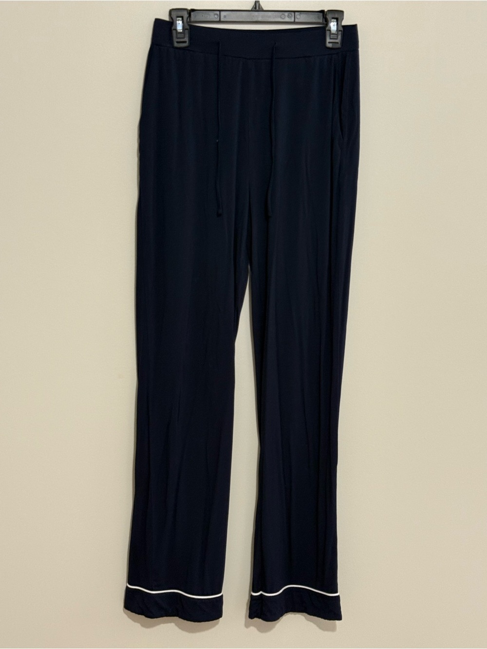 Cozy Earth Women’s Bamboo Stretch-Knit Pajama Pants Navy White Piping- Small - Picture 5 of 8
